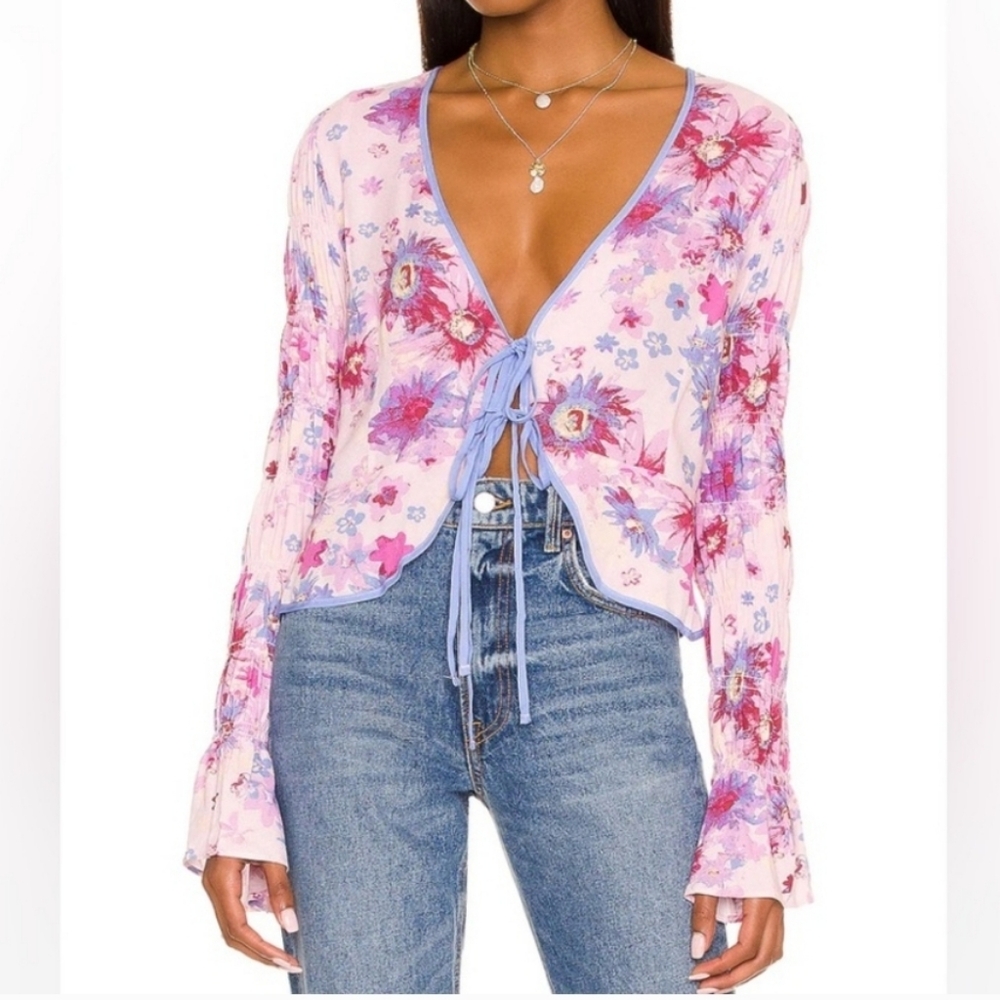 Free People Baby Doll  Venice Floral Tie Front Top Bell-Sleeve  Romantic Sz L